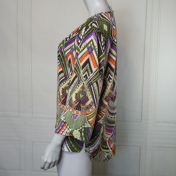 Chico's SZ 2 = Medium Multicolor Geometric Print Blouse Roll Tab Sleeve Layered - Picture 4 of 10